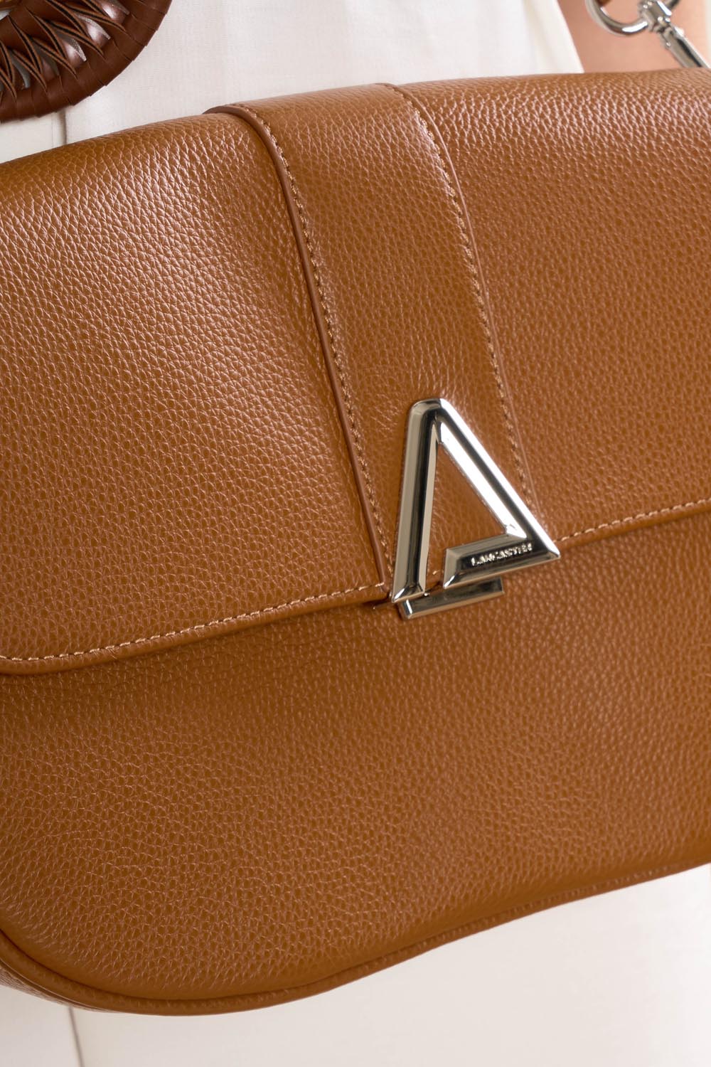 grand sac trotteur - l.a. alfa #couleur_camel